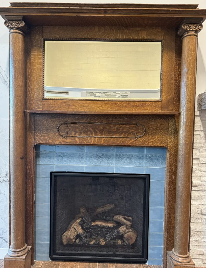 Mendota FV41 Traditional Direct Vent Fireplace